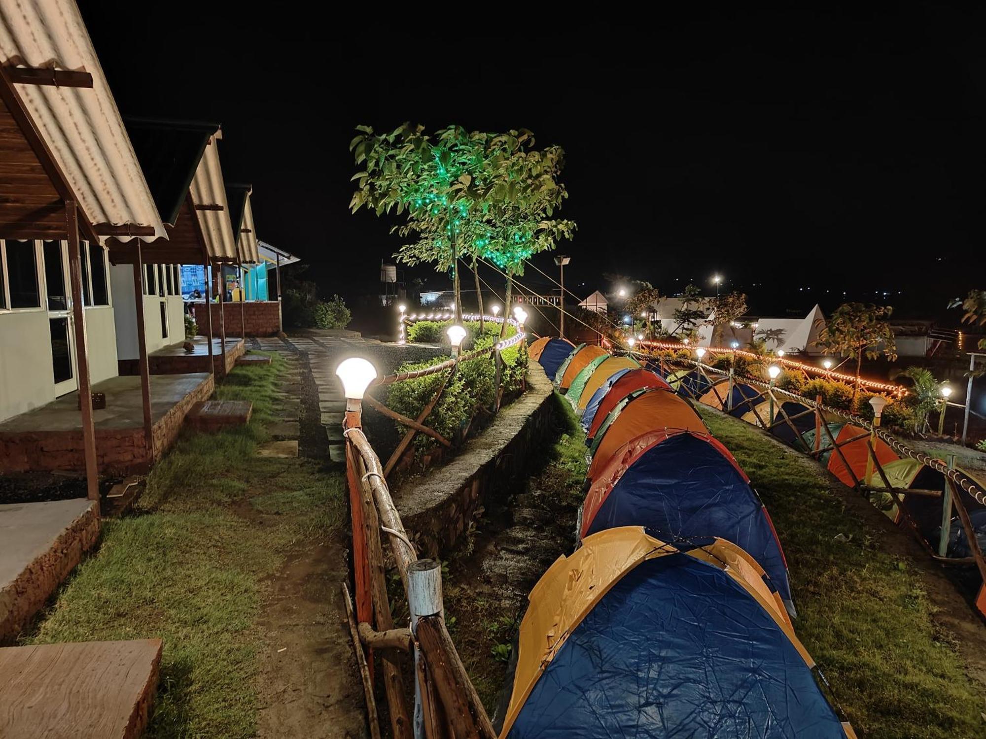 Shelby Pawana Lake Cottages & Camping Tents Lonavala Kültér fotó