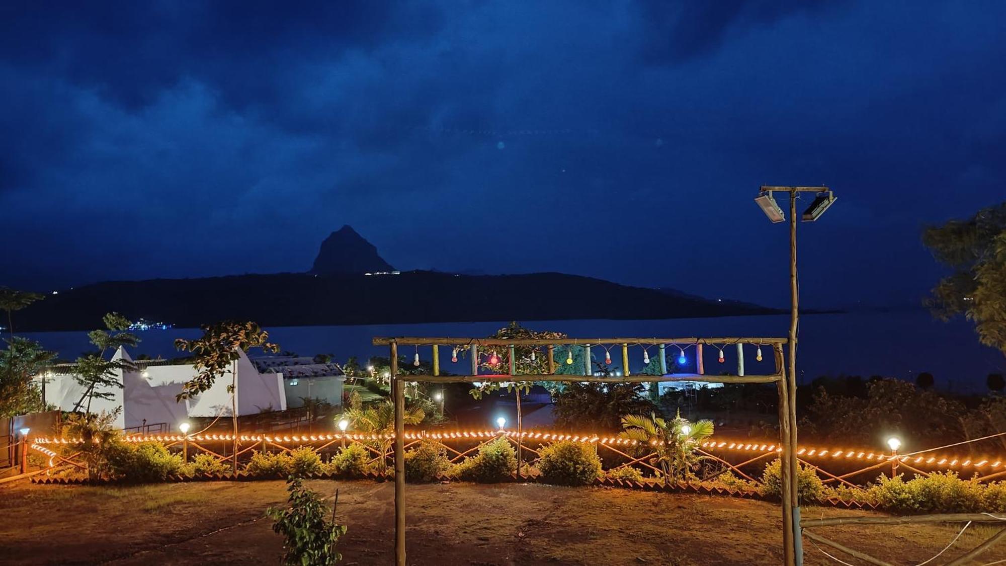 Shelby Pawana Lake Cottages & Camping Tents Lonavala Kültér fotó